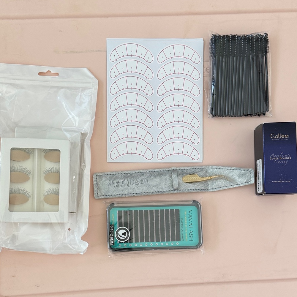 Lash Extension Starter Kit with Tweezers and Disposable Wands